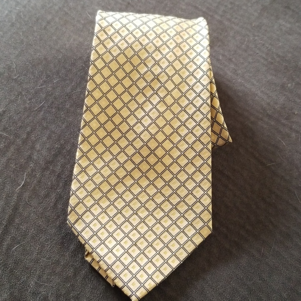 Claiborne Tie